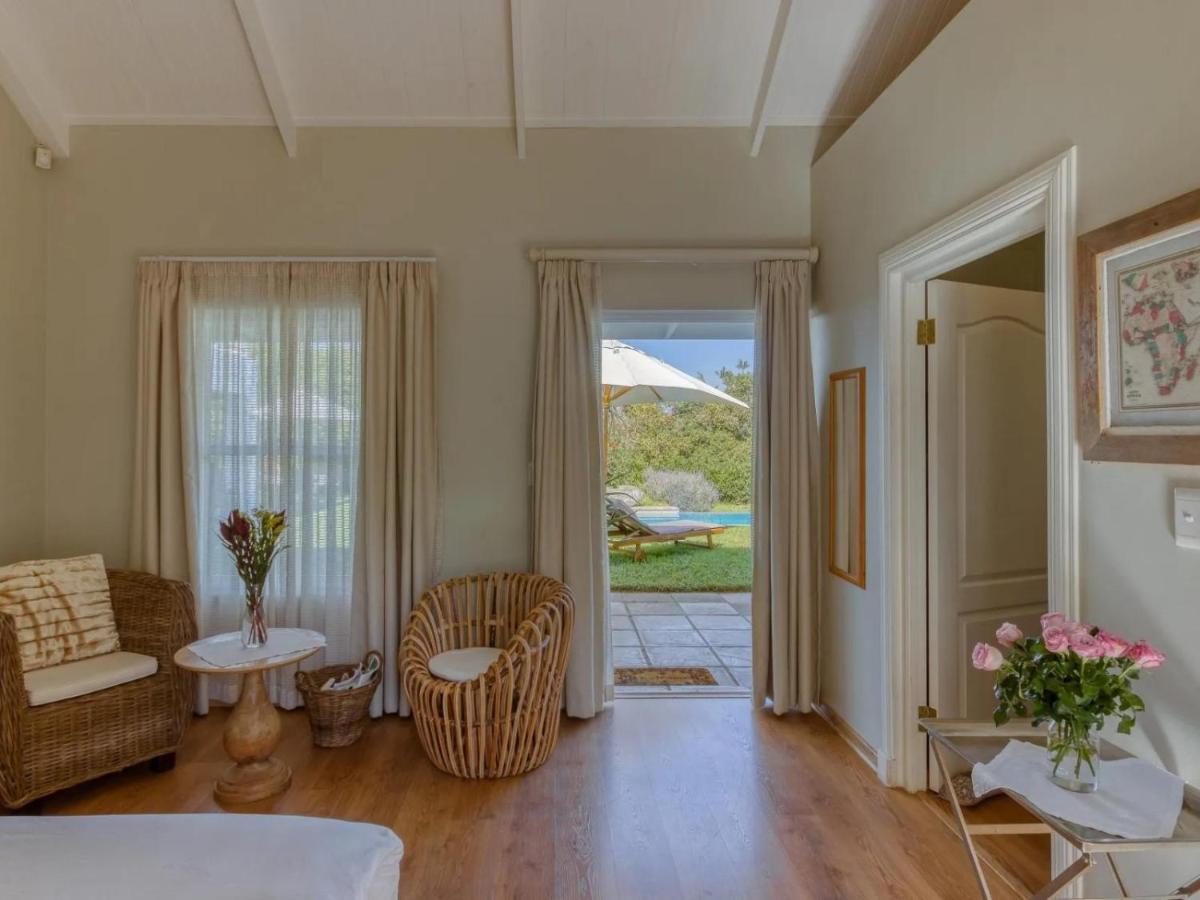 Explorer Guesthouse Somerset West Ruang foto