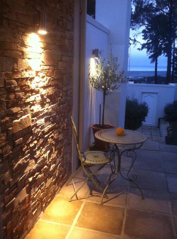 Explorer Guesthouse Somerset West Bagian luar foto