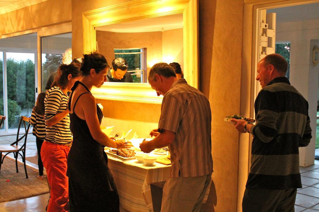Explorer Guesthouse Somerset West Bagian luar foto