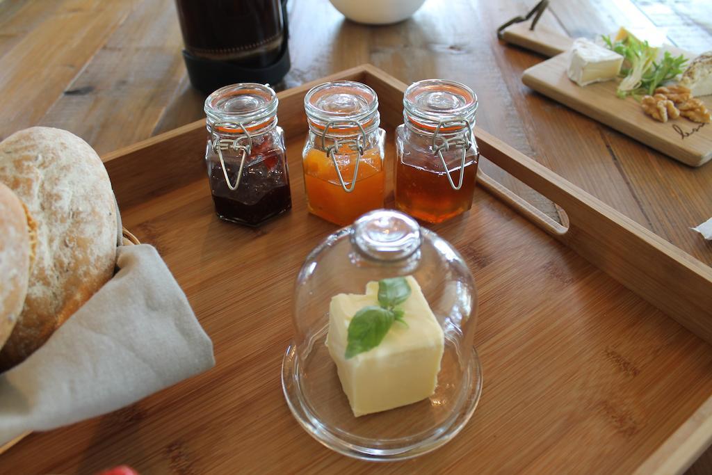 Explorer Guesthouse Somerset West Bagian luar foto